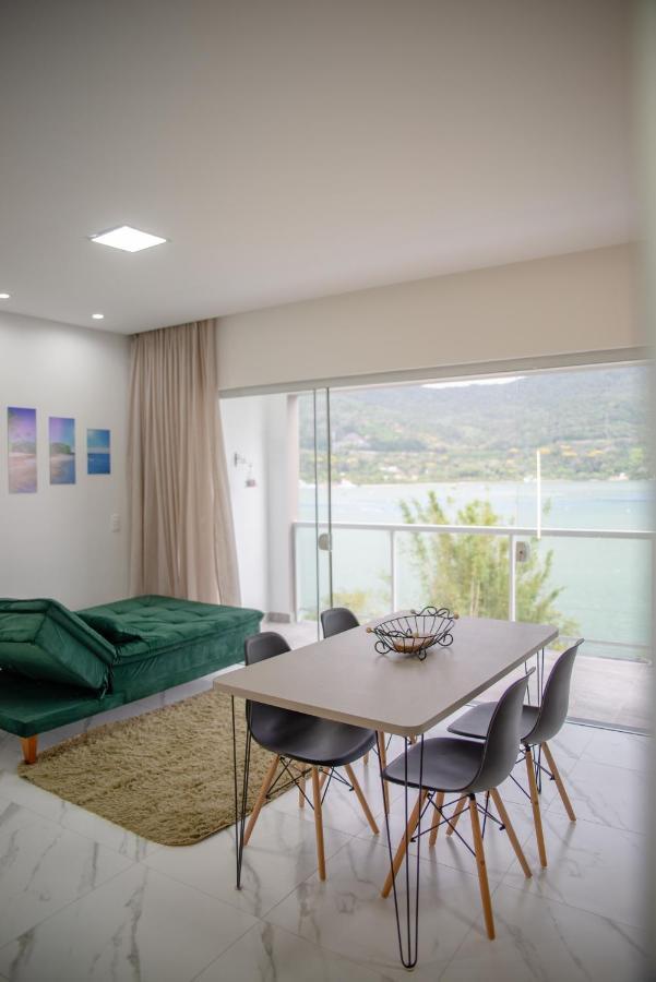 Paraiso Da Enseada De Brito Apartment *