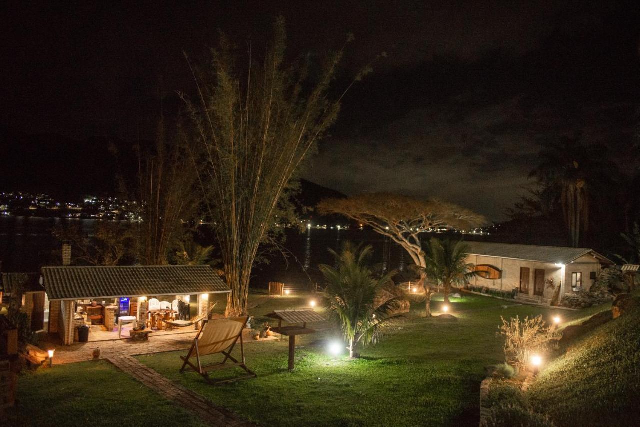 Paraiso Da Enseada De Brito Apartment *