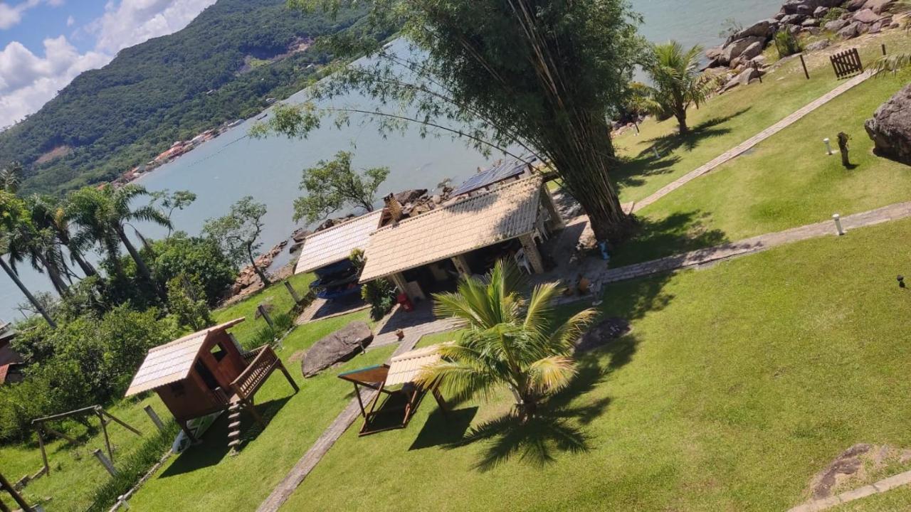 Paraiso Da Enseada De Brito Apartment