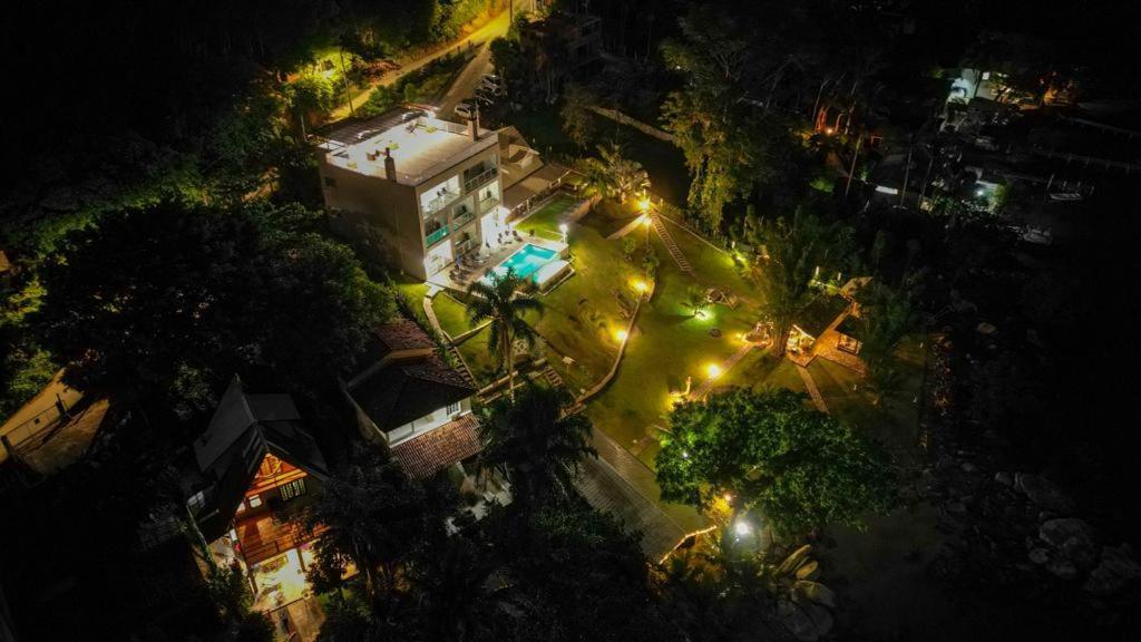 Paraiso Da Enseada De Brito